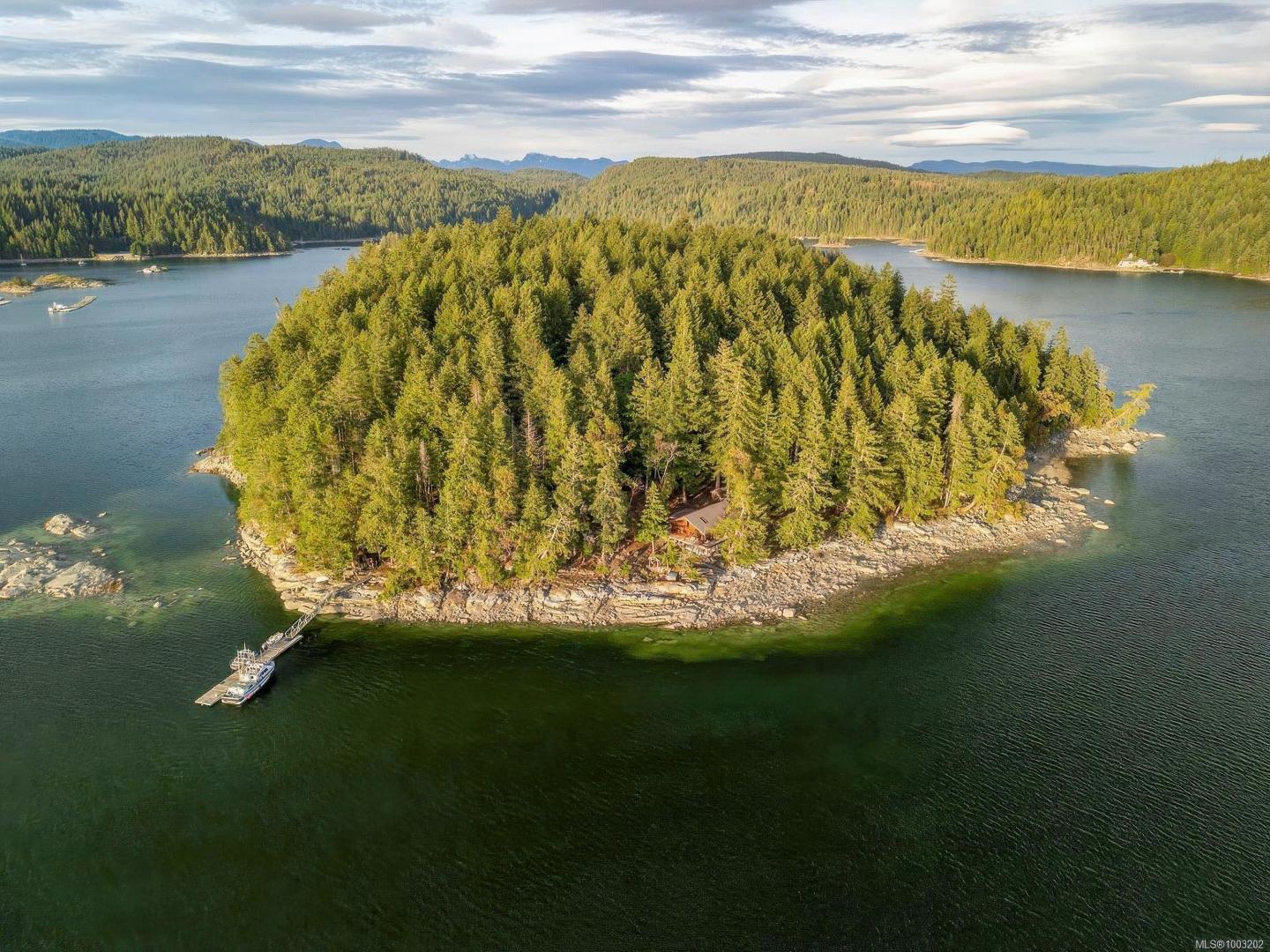 Tan Island – Private island in British Columbia, Canada