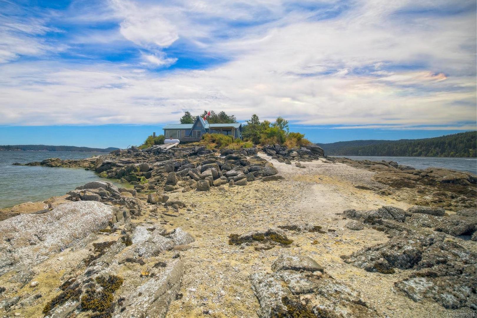 Twilight Island – Private island in British Columbia, Canada