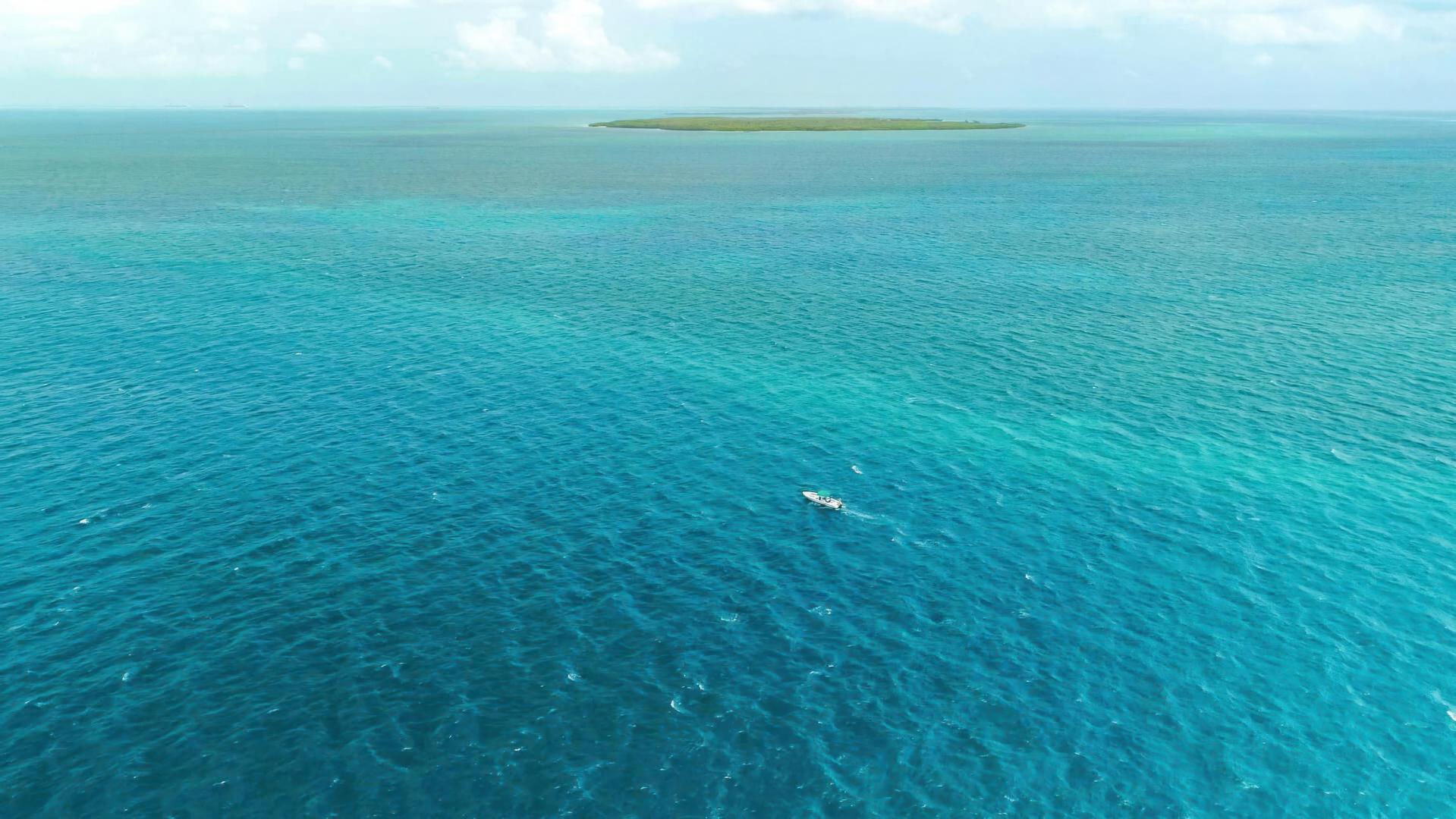 Water Caye – Private island in Belize, Central America