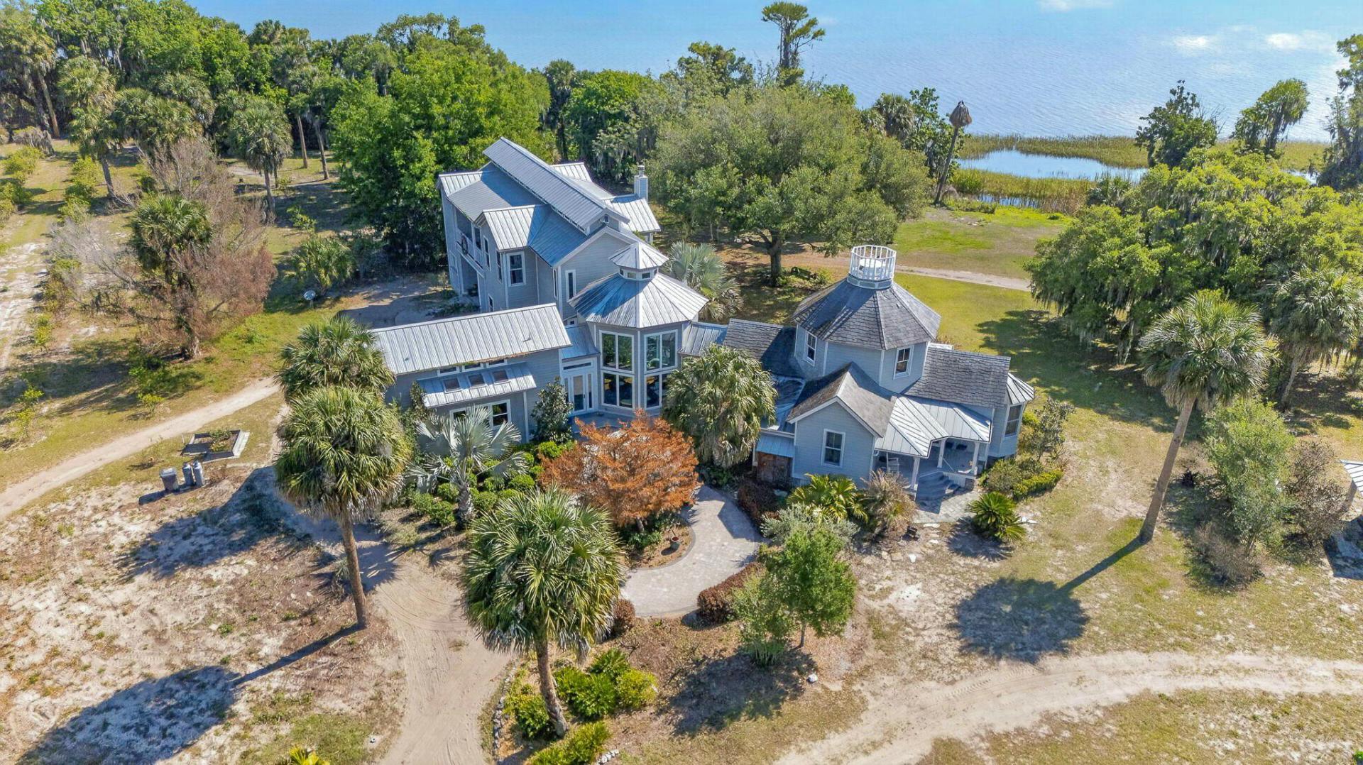 Bannon Island – Private island in Florida, United States