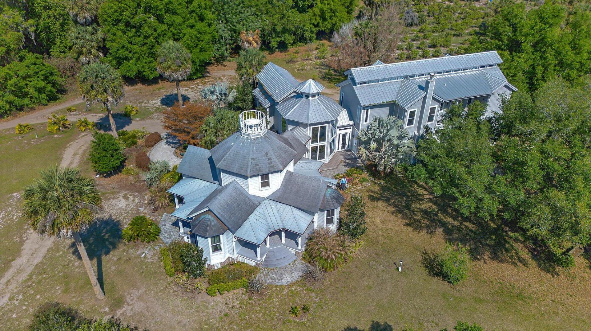Bannon Island – Private island in Florida, United States
