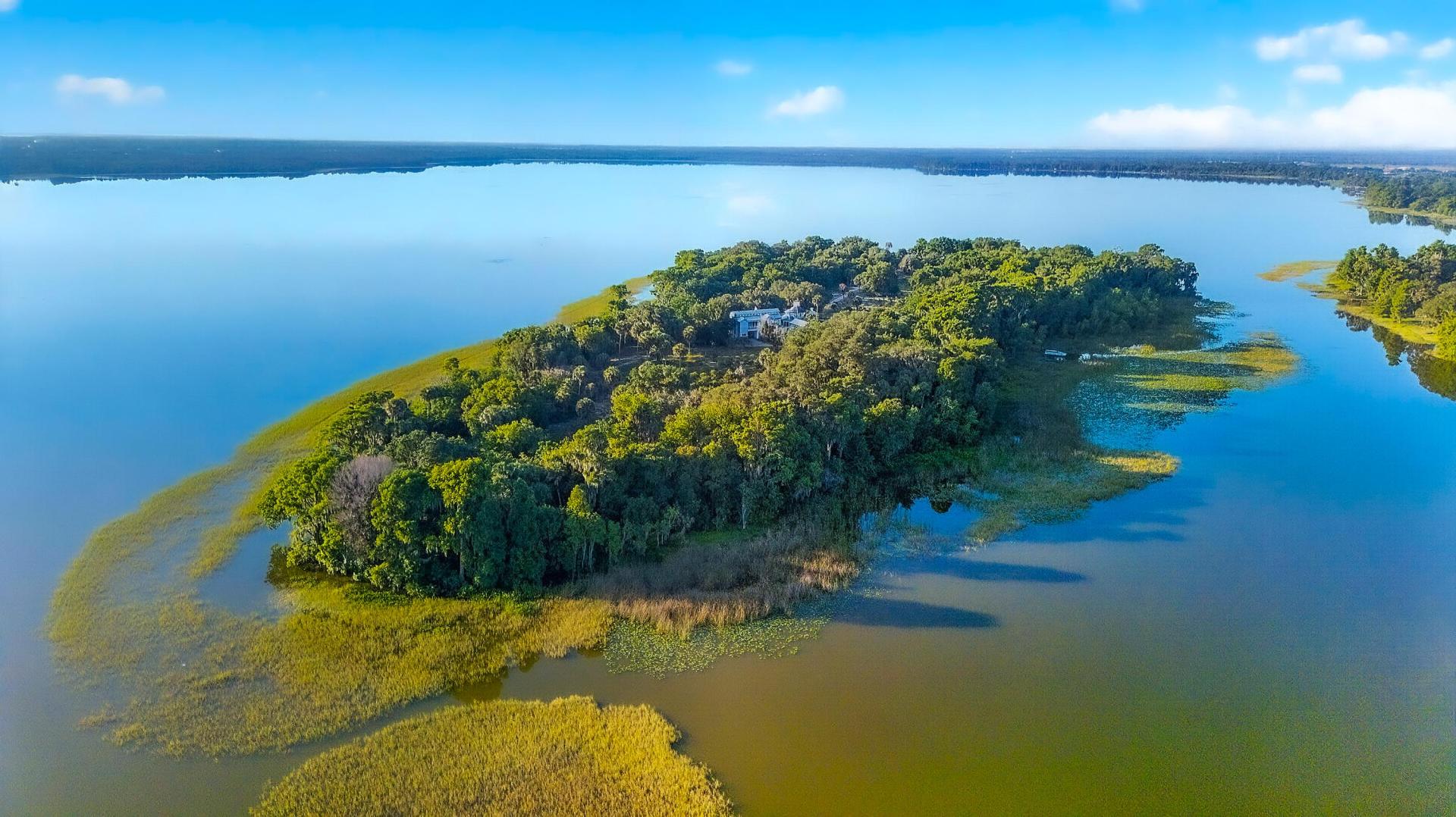 Bannon Island – Private island in Florida, United States