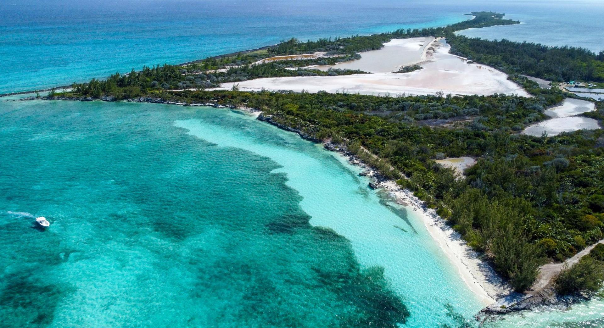 Bird Cay – Private island in The Berry Islands, Bahamas, Caribbean
