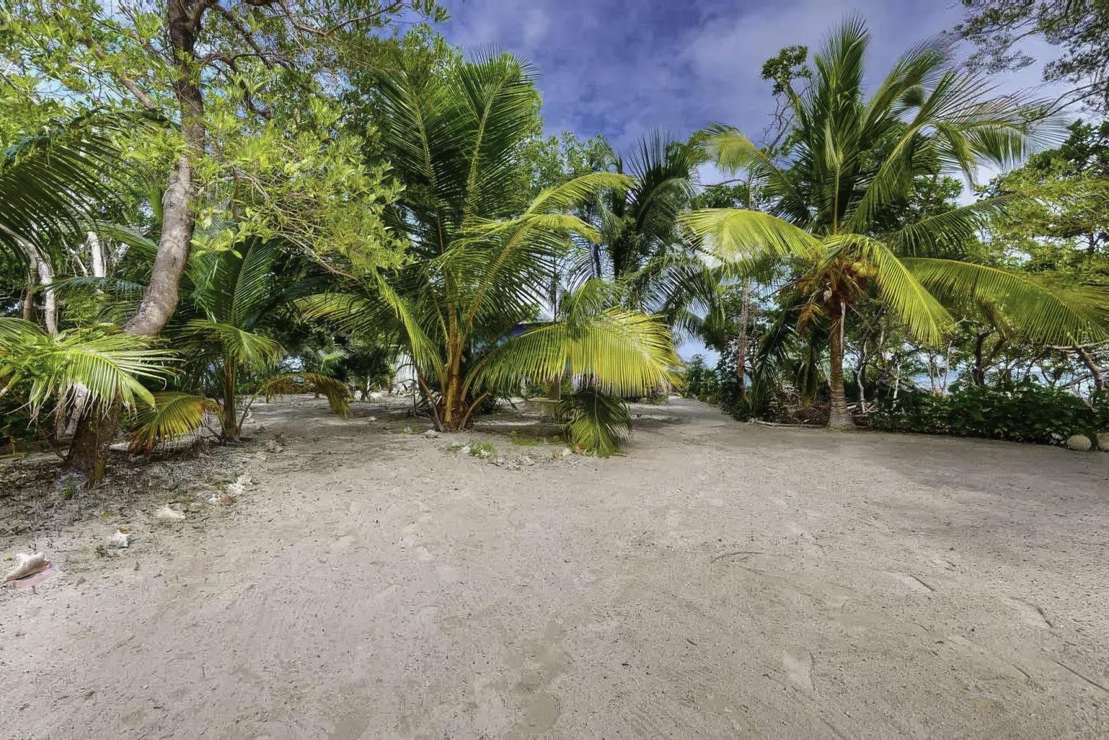 Bread and Butter Cayes – Private island in Belize, Central America