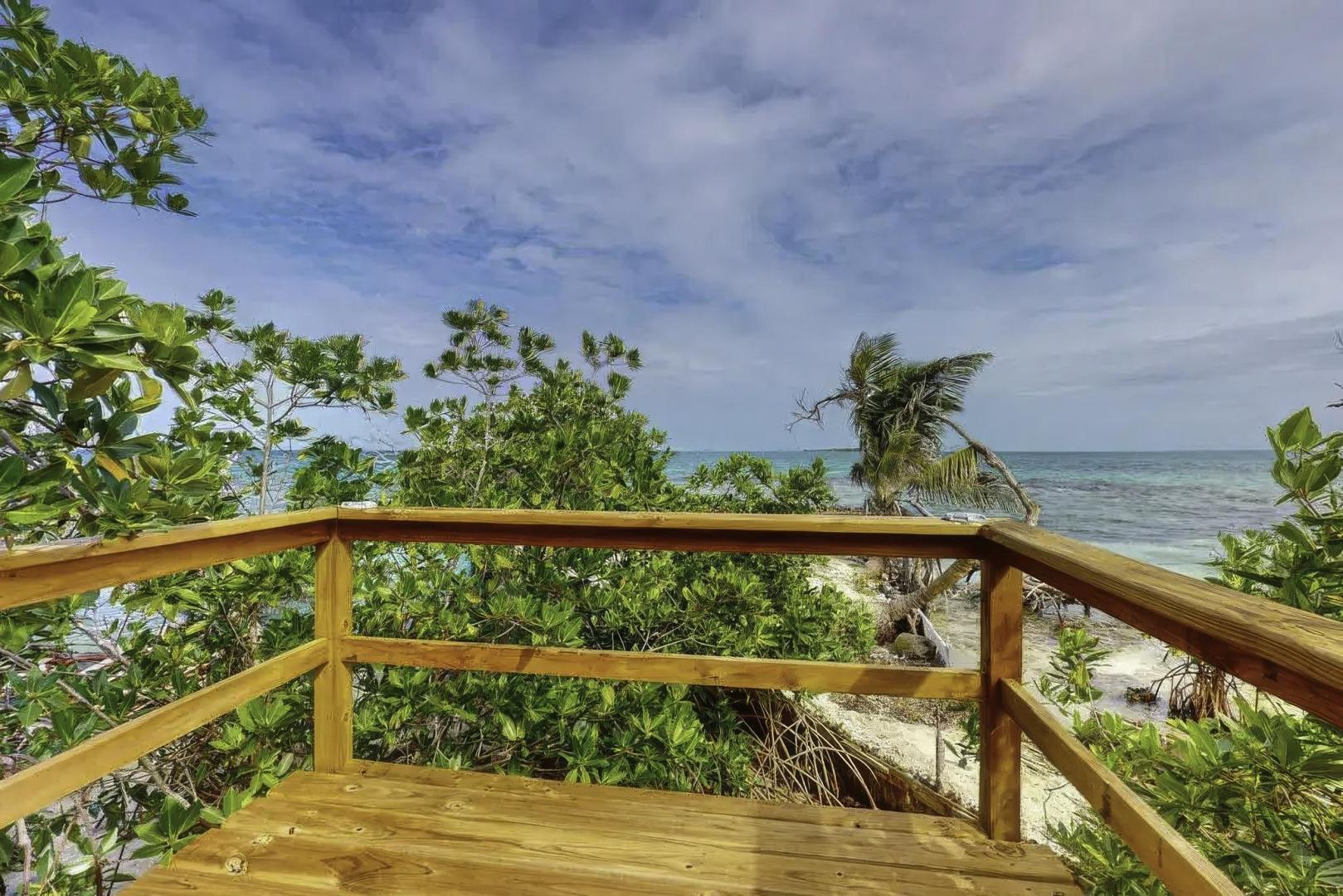 Bread and Butter Cayes – Private island in Belize, Central America