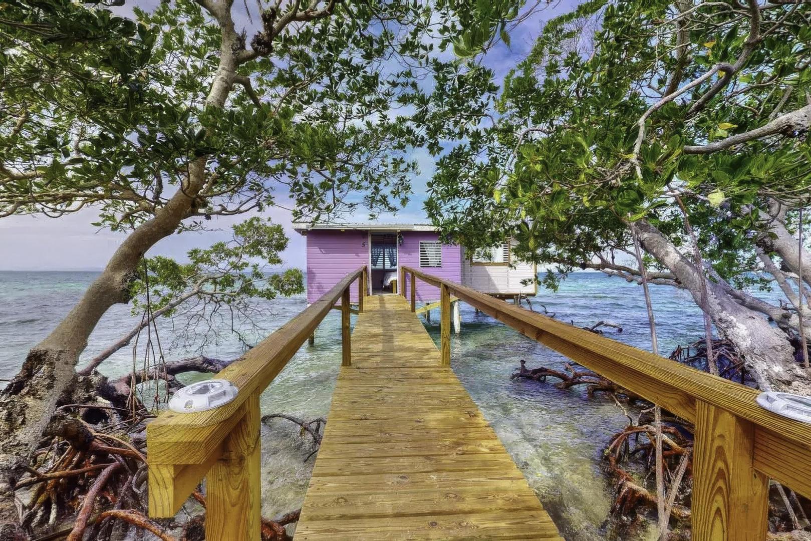 Bread and Butter Cayes – Private island in Belize, Central America
