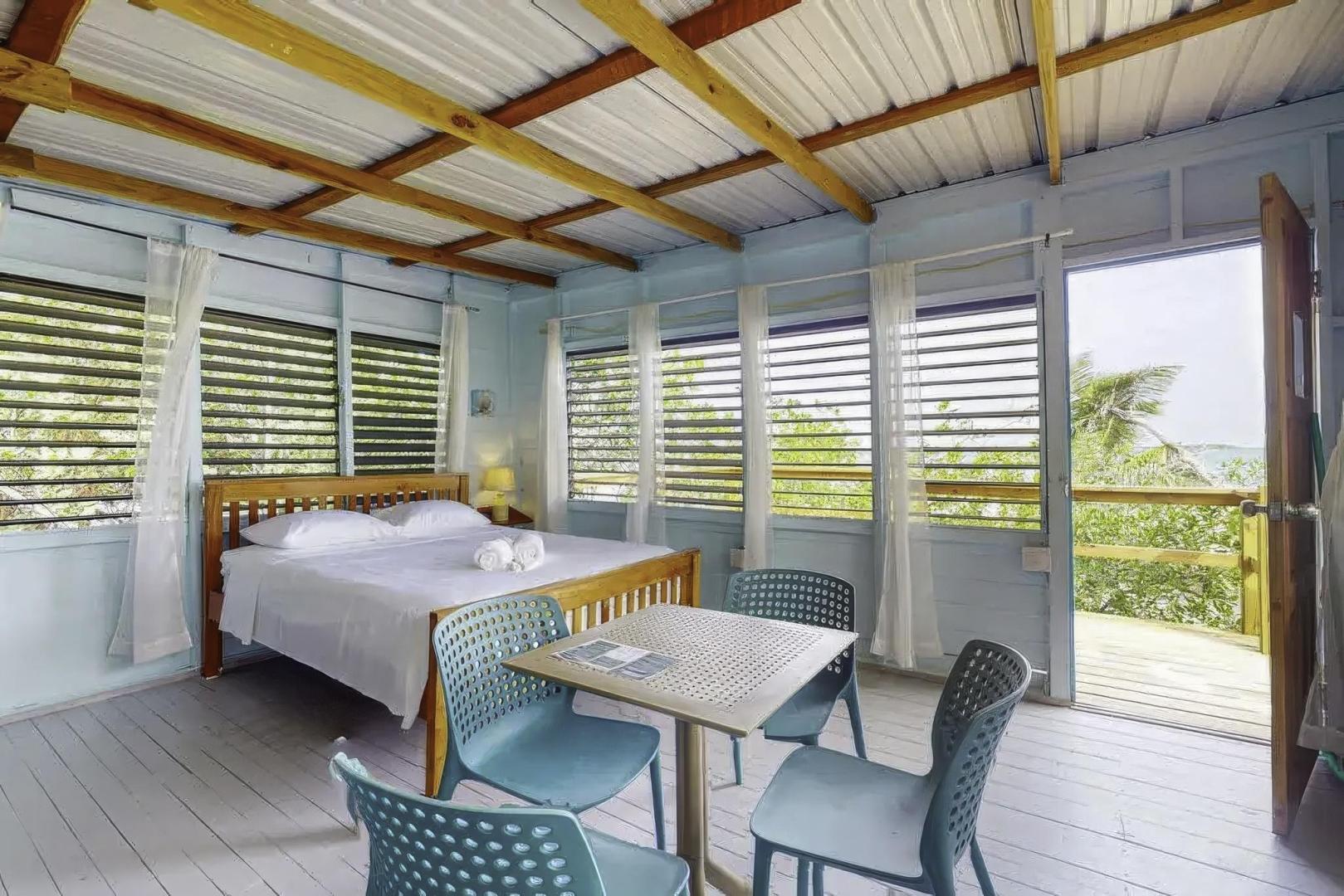 Bread and Butter Cayes – Private island in Belize, Central America