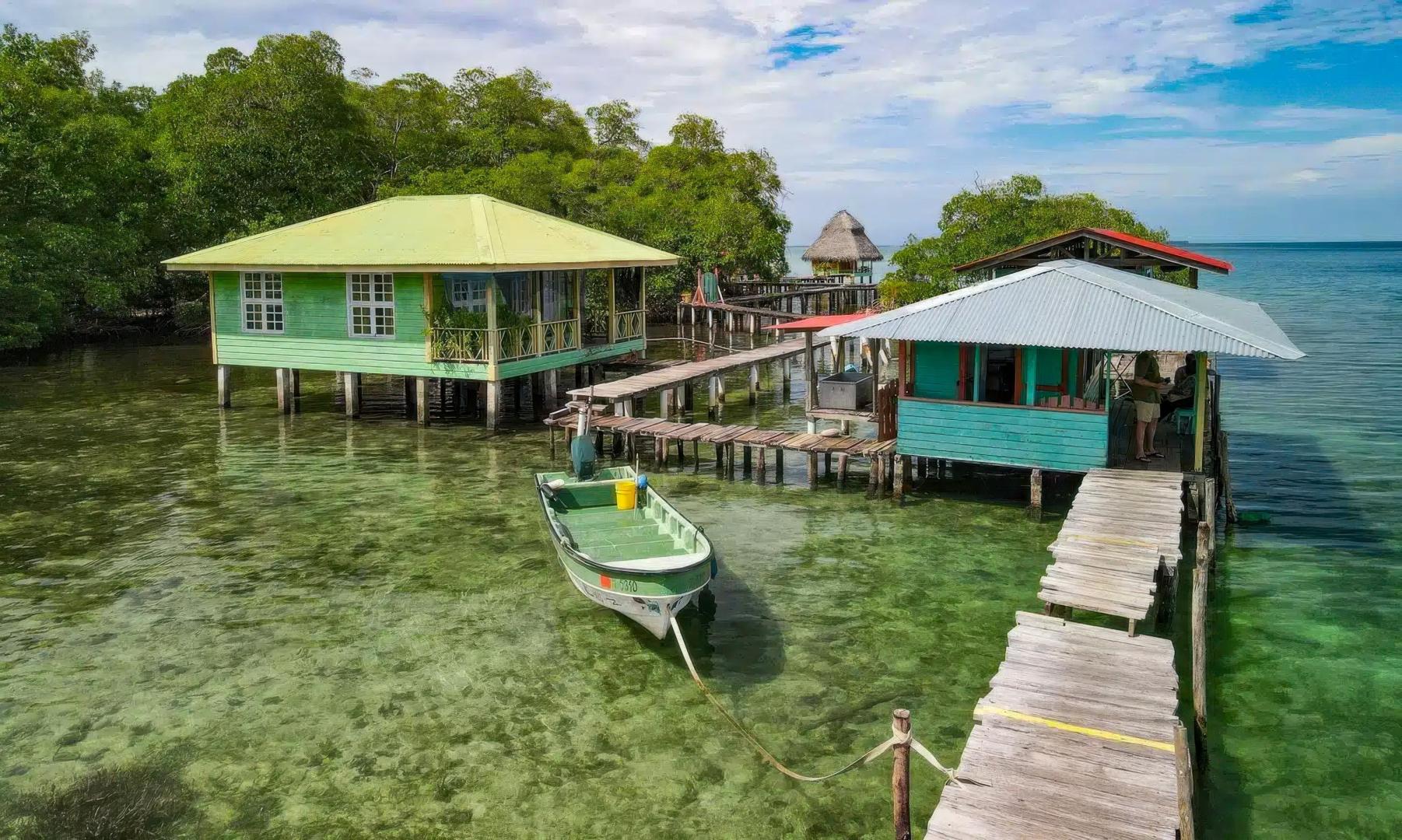 Coral Cay – Private island in Panama, Central America