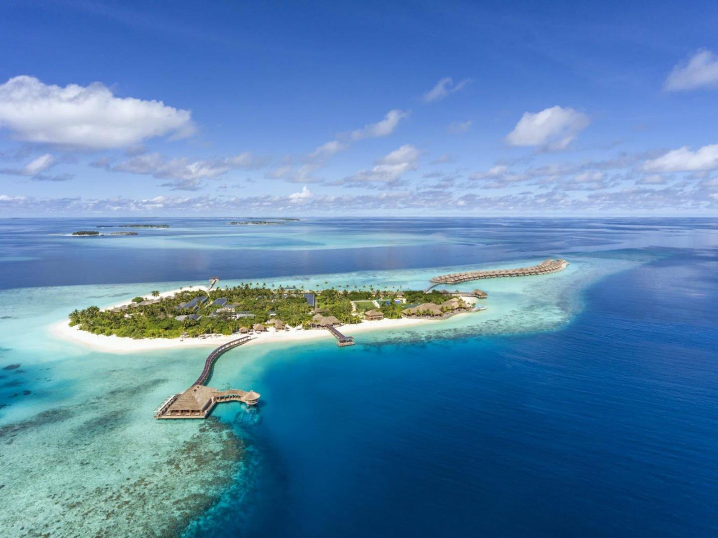 Hurawalhi – Private island in Maldives, Asia & Middle East
