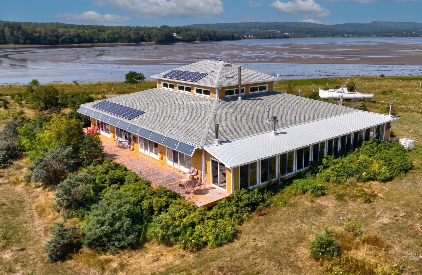 Baie Des Chaleurs – Private island in Canada