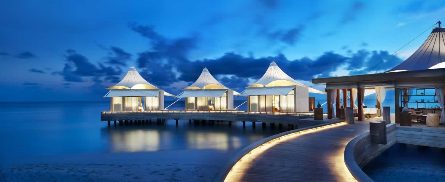 W Maldives image