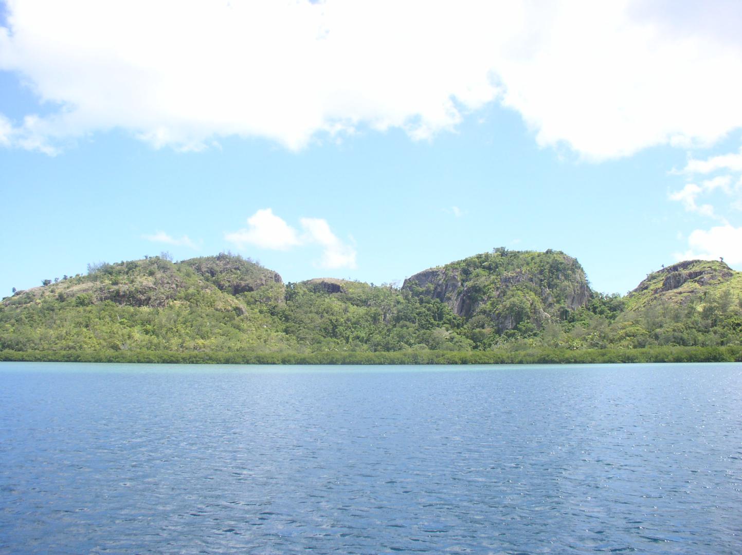 Tivi Island image