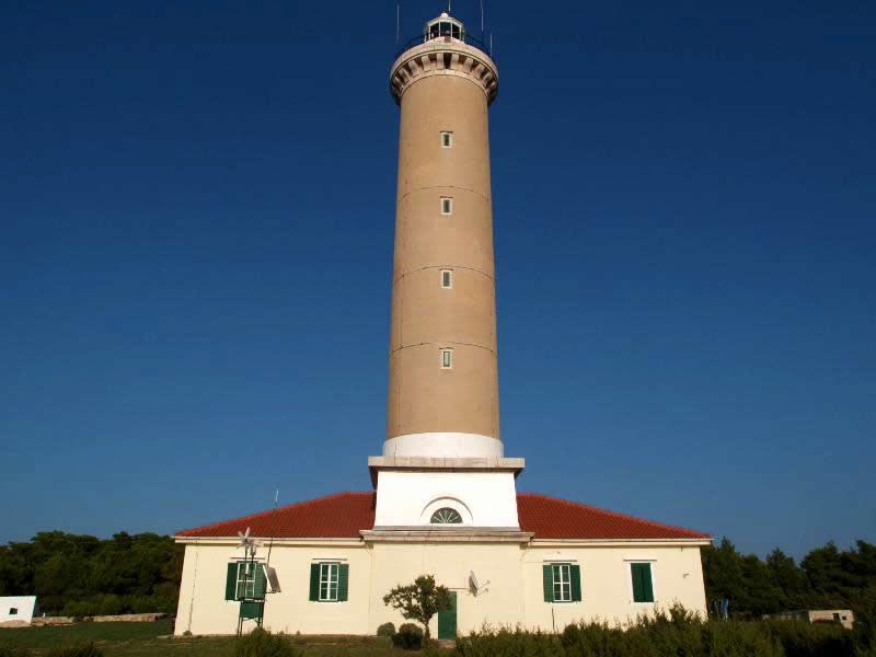 Veli Rat image