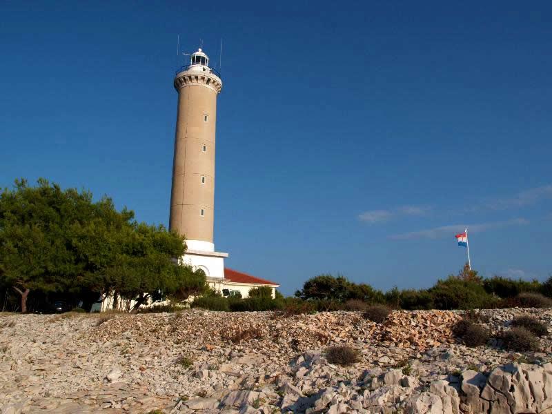 Veli Rat image