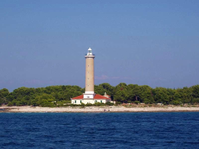 Veli Rat image