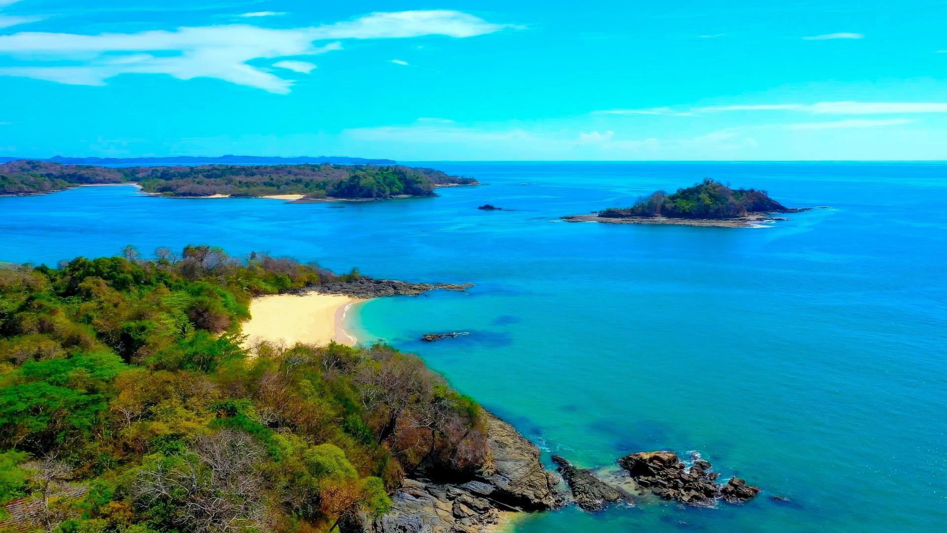 Isla Gitana – Private island in Panama, Central America
