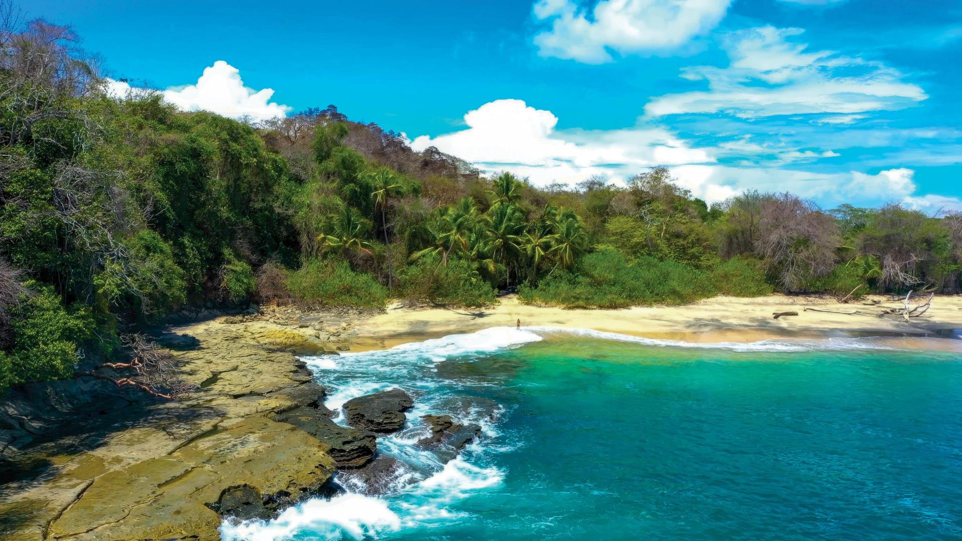 Isla Gitana – Private island in Panama, Central America