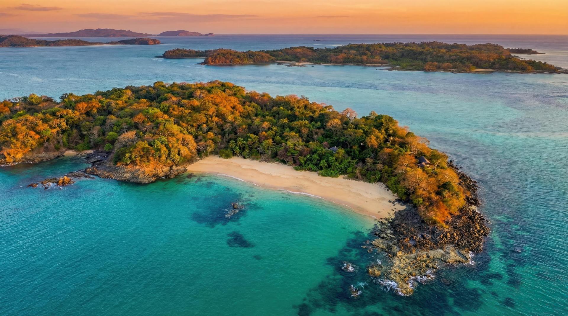 Isla Gitana – Private island in Panama, Central America