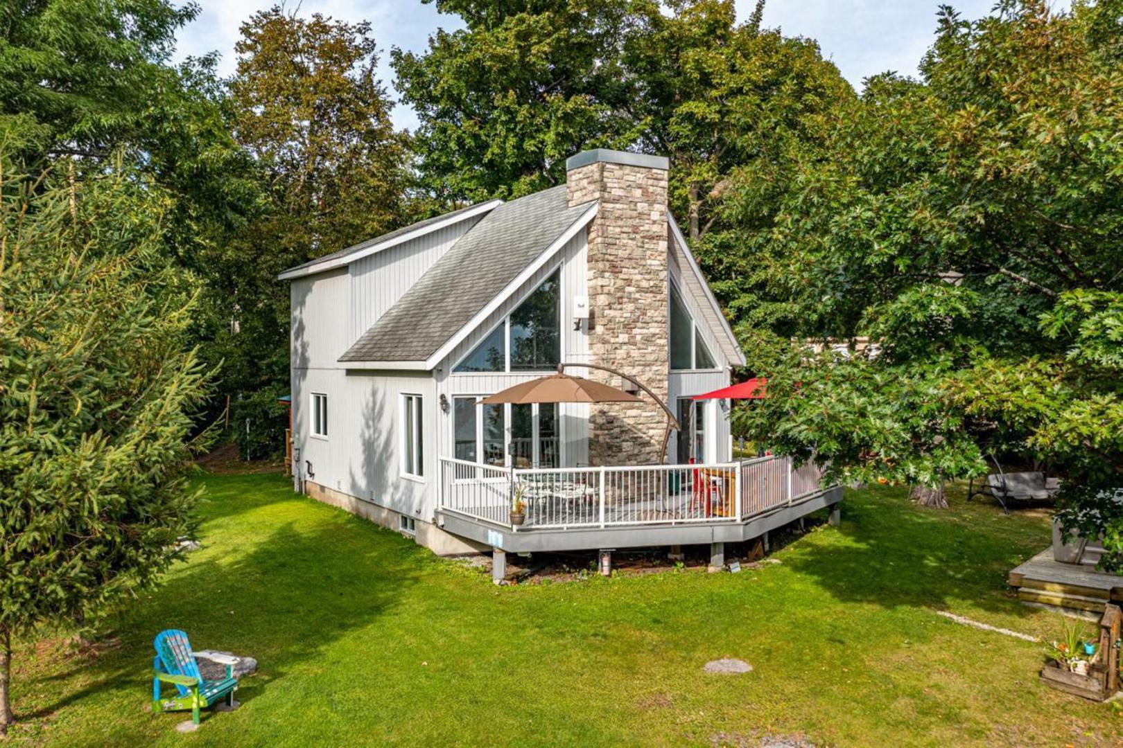 Grape Island Sanctuary – Private island in Ontario, Canada