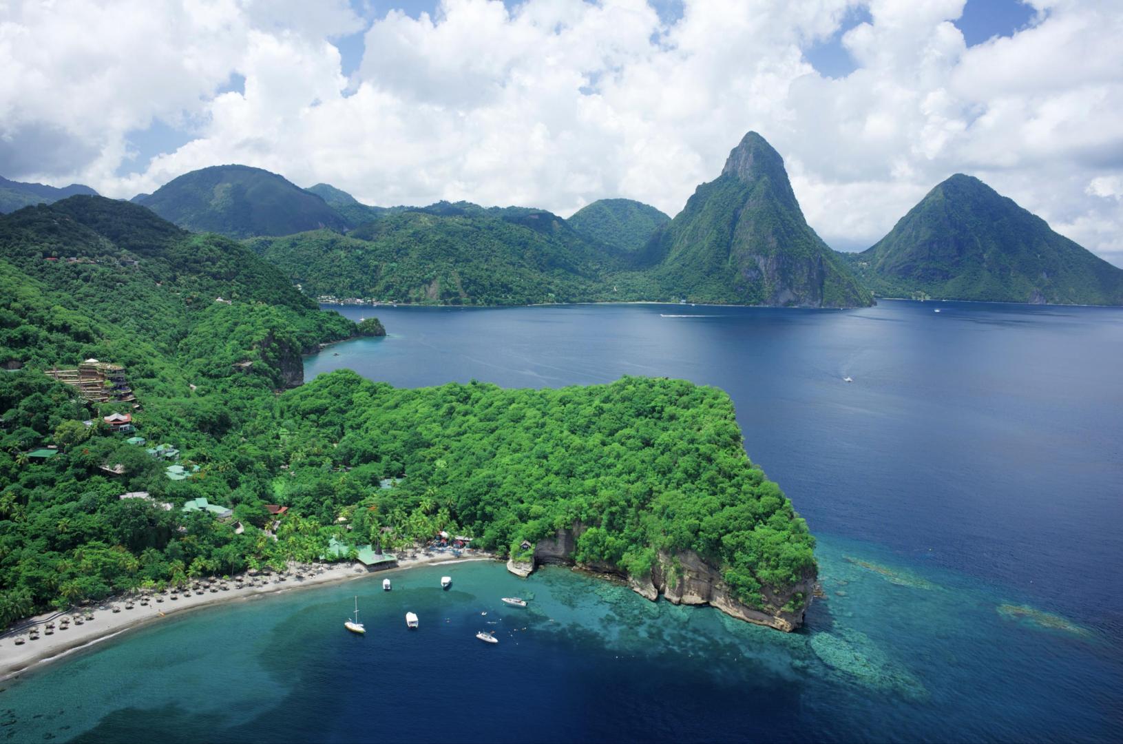 Jade Mountain – Private island in SVG, Caribbean