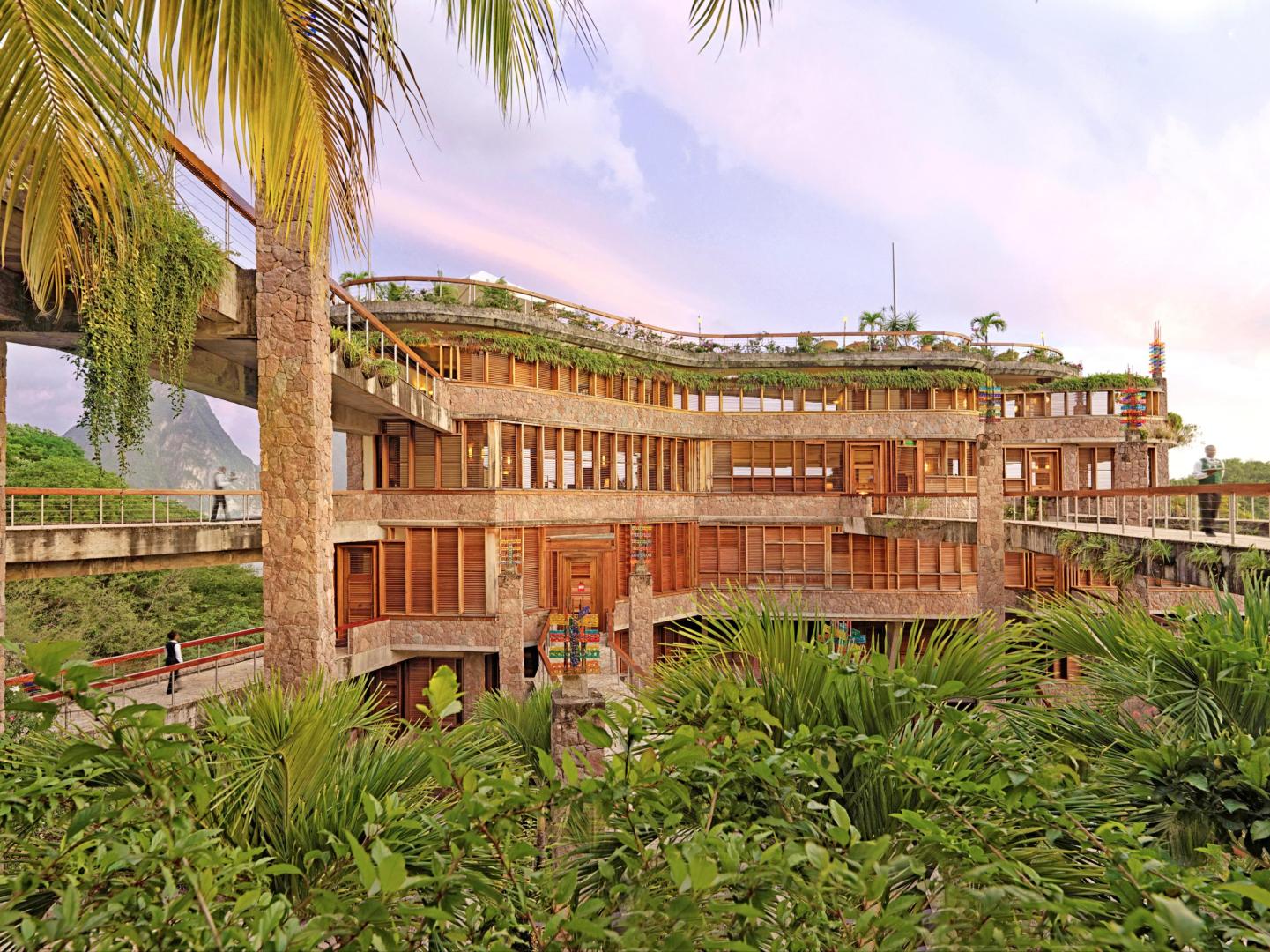 Jade Mountain – Private island in SVG, Caribbean