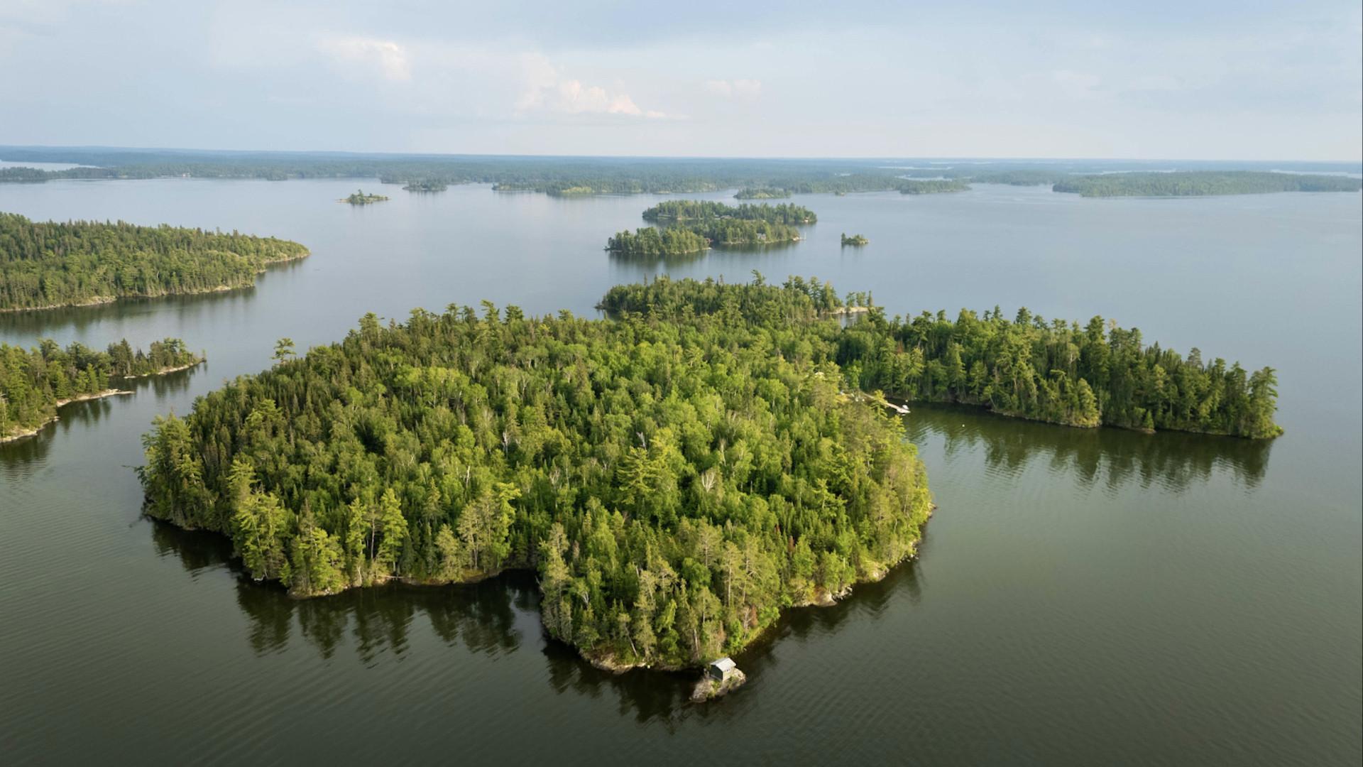 Queen Bee Island – Private island in Northern Ontario, Ontario, Canada