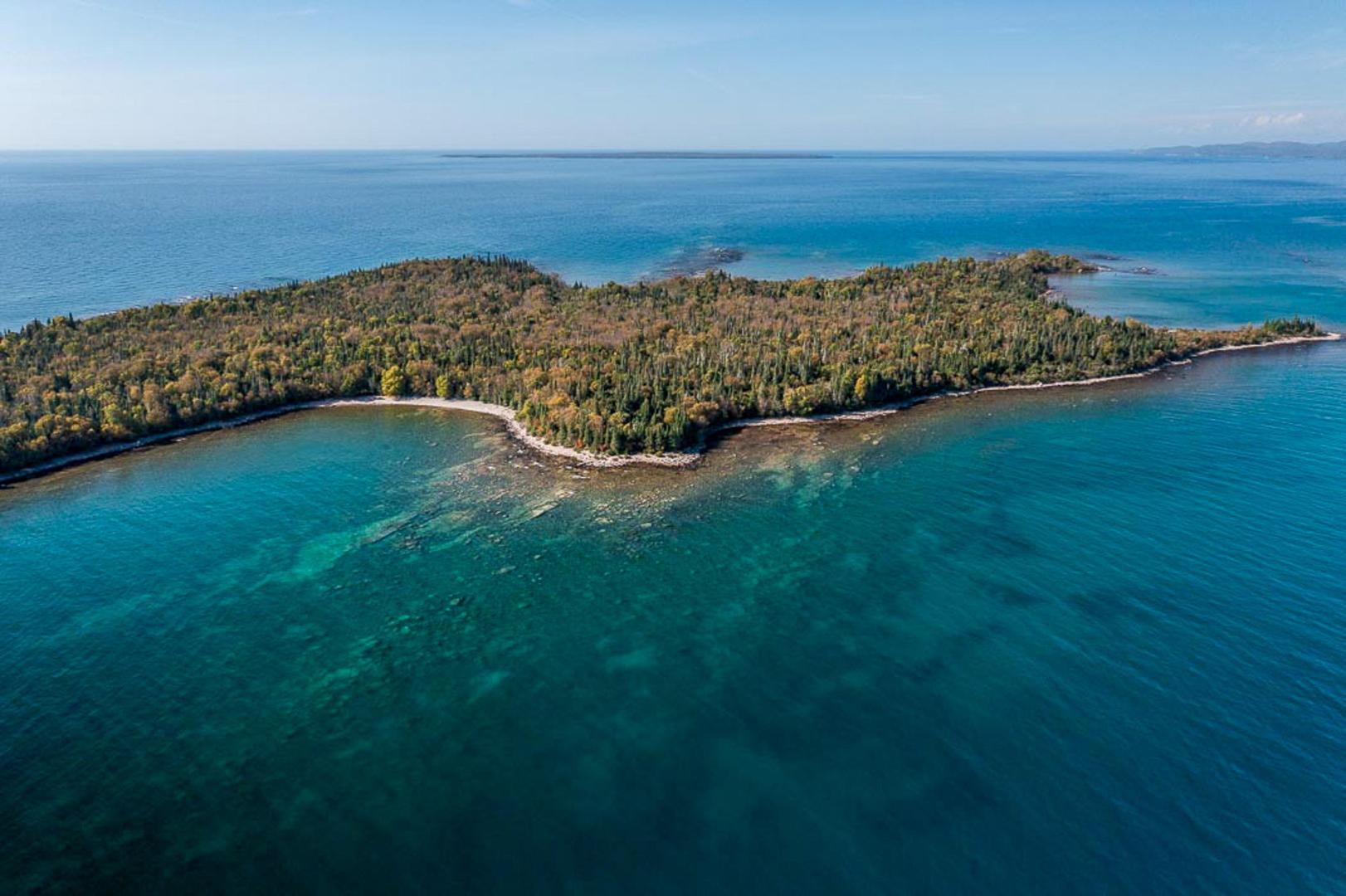 Lizard Island – Private island in Northern Ontario, Ontario, Canada