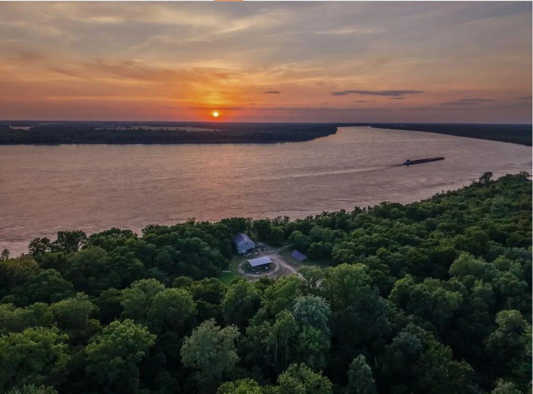 Lost Brake: The Island – Private island in Missouri, United States