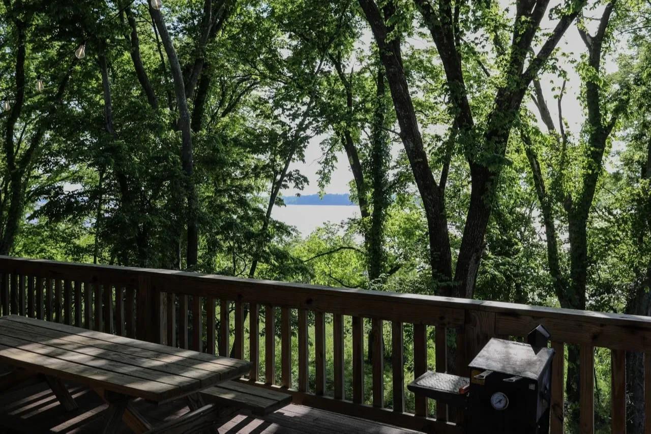 Lost Brake: The Island – Private island in Missouri, United States