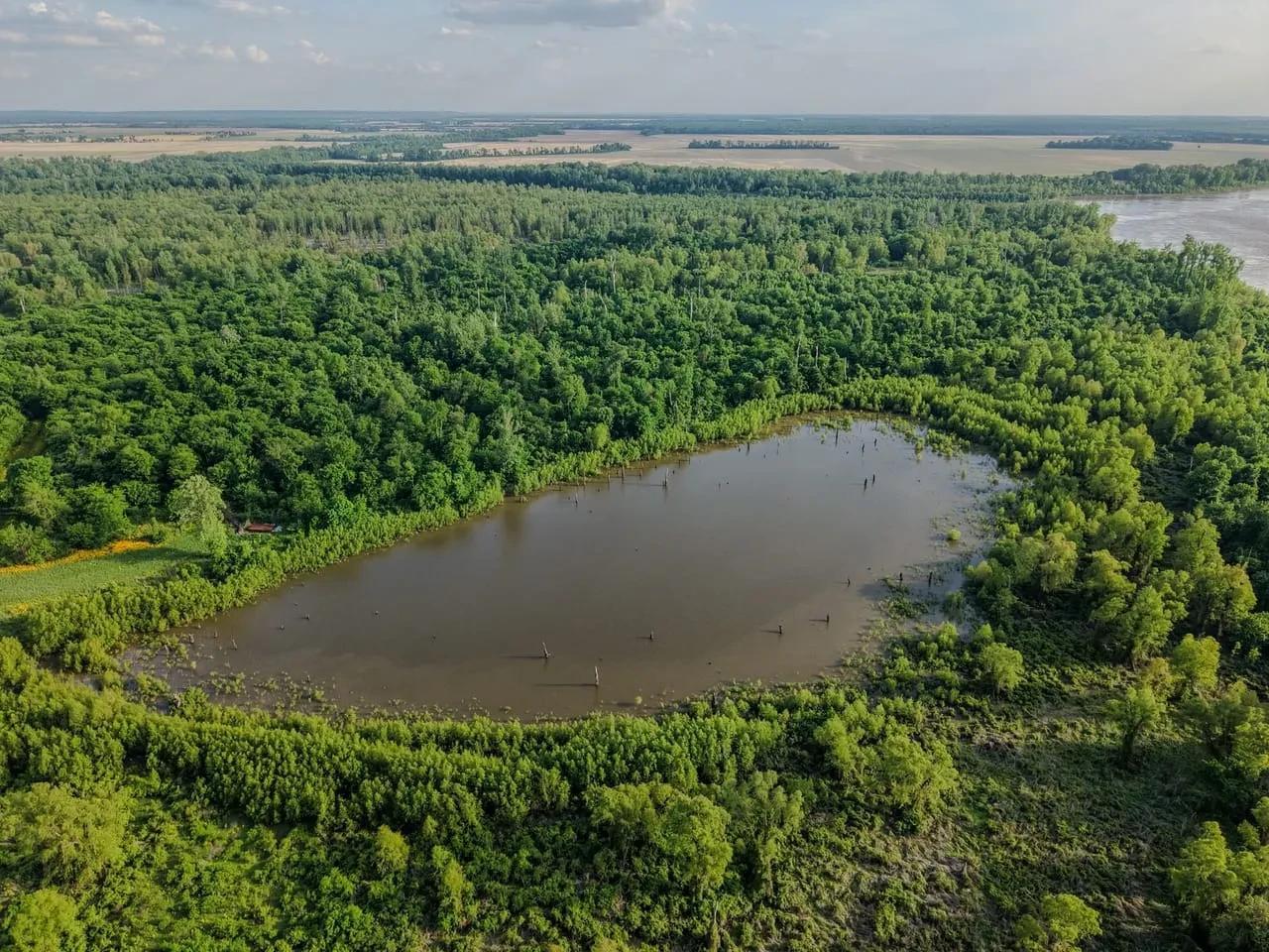 Lost Brake: The Island – Private island in Missouri, United States