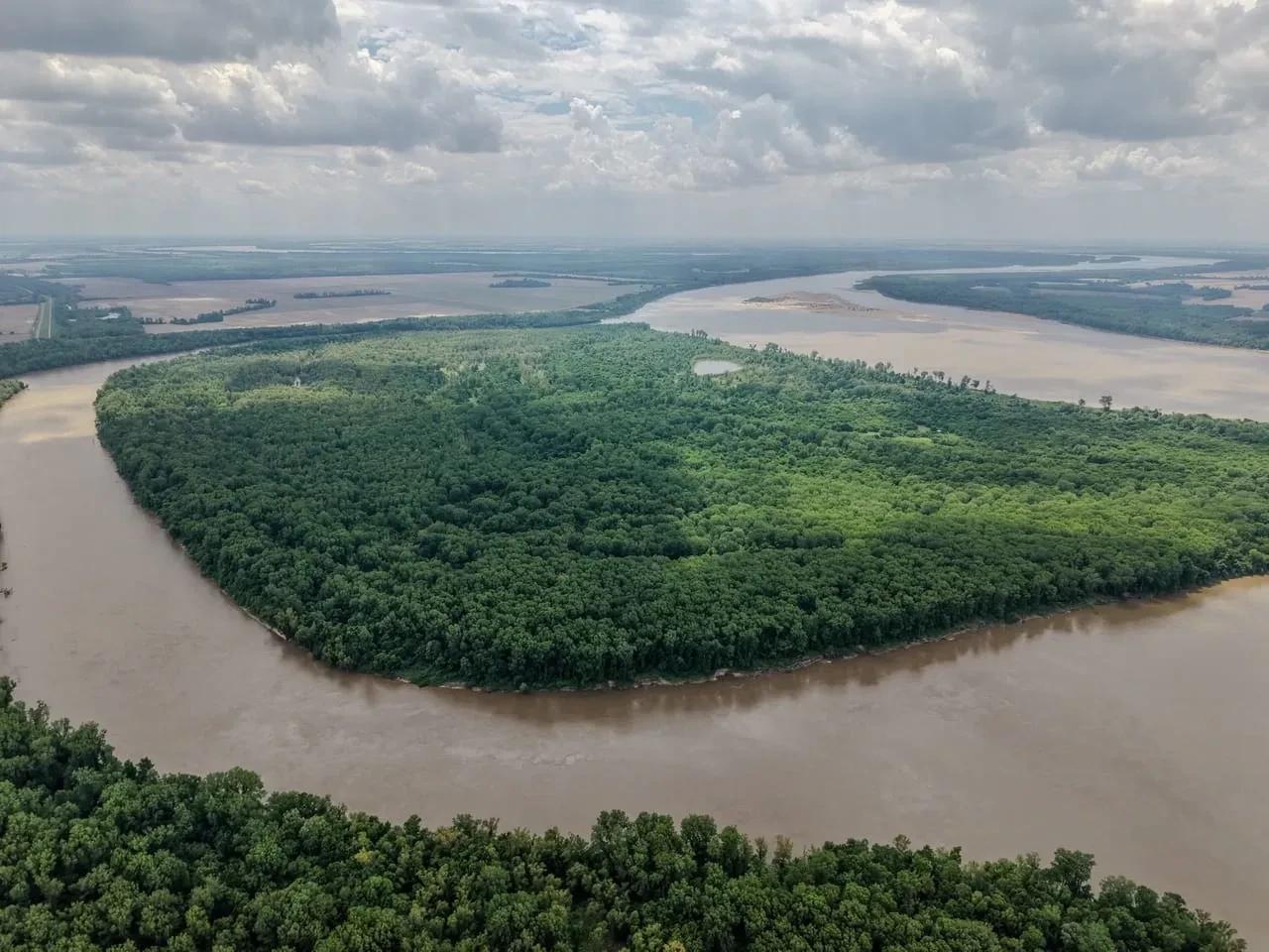 Lost Brake: The Island – Private island in Missouri, United States