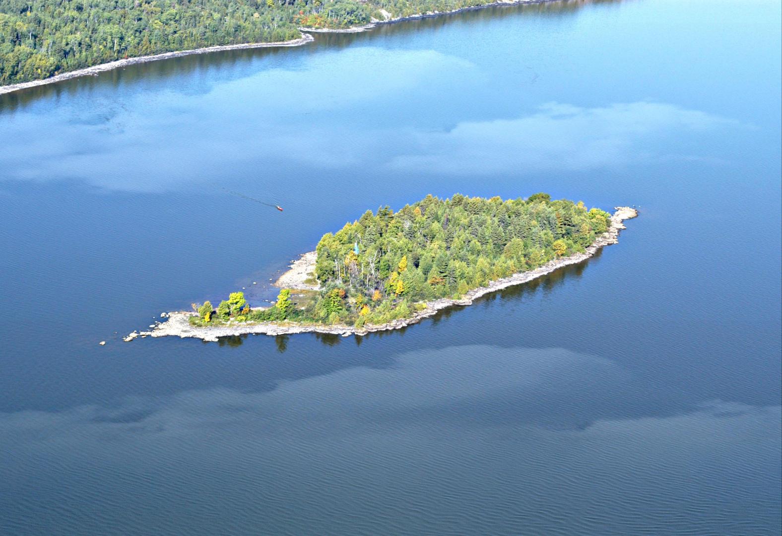 Farr Island – Private island in Northern Ontario, Ontario, Canada