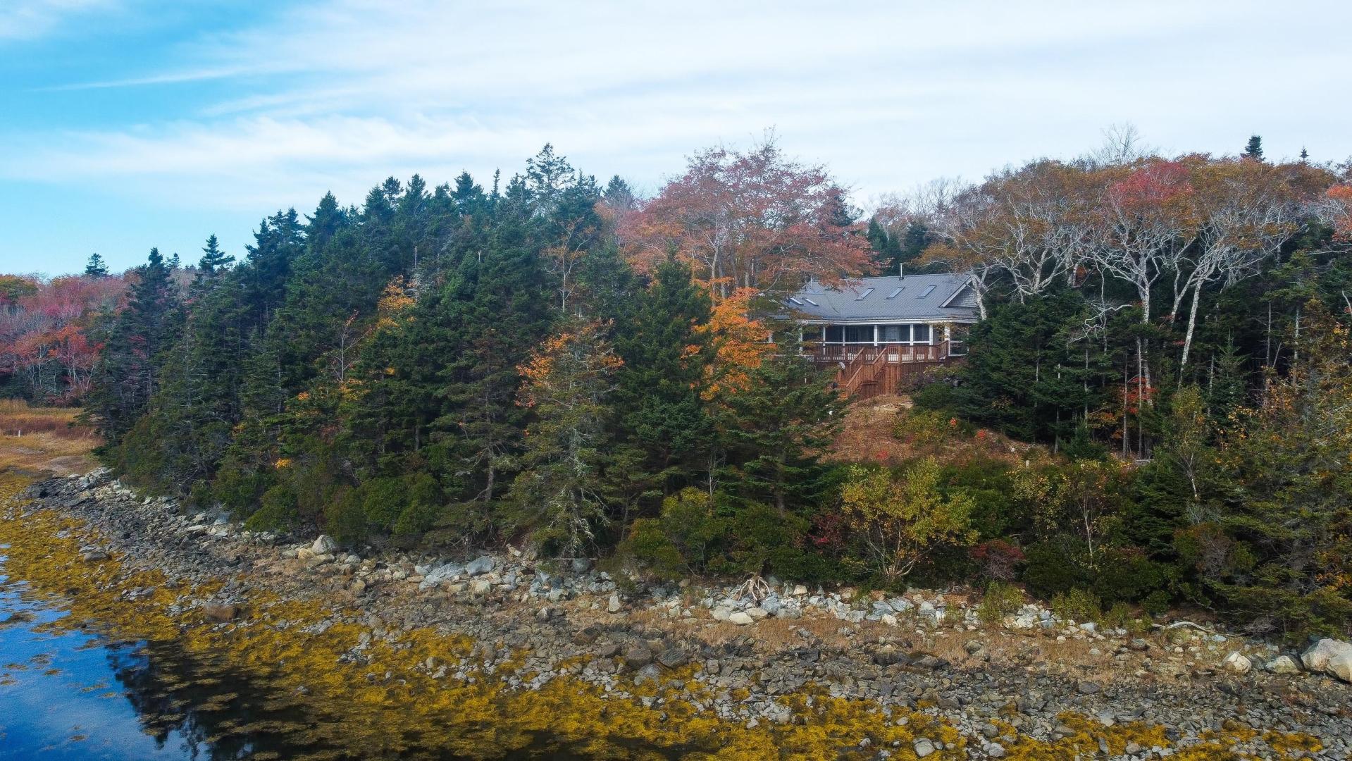 Maple Island – Private island in Nova Scotia, Canada