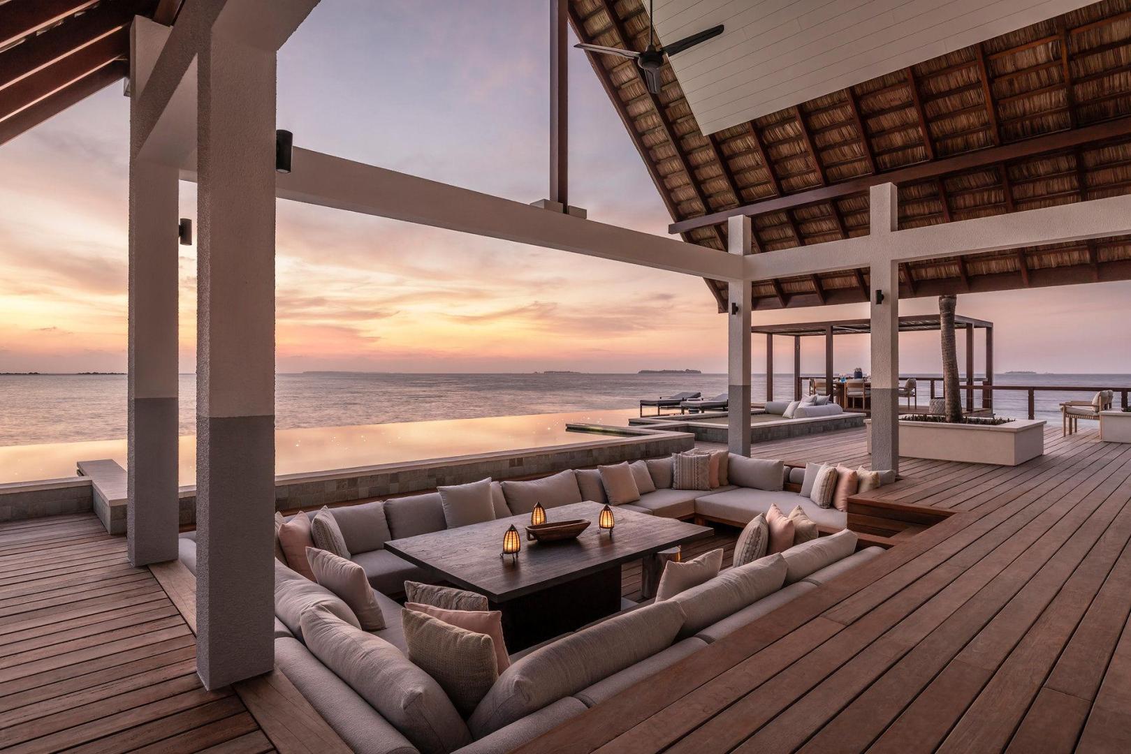 Four Seasons Landaa Giraavaru – Private island in Maldives, Asia & Middle East