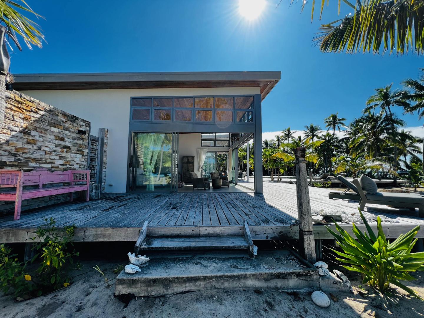 Vawa Island – Private island in Fiji, South Pacific
