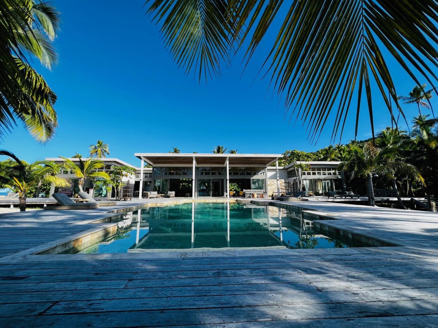 Vawa Island – Private island in Fiji, South Pacific