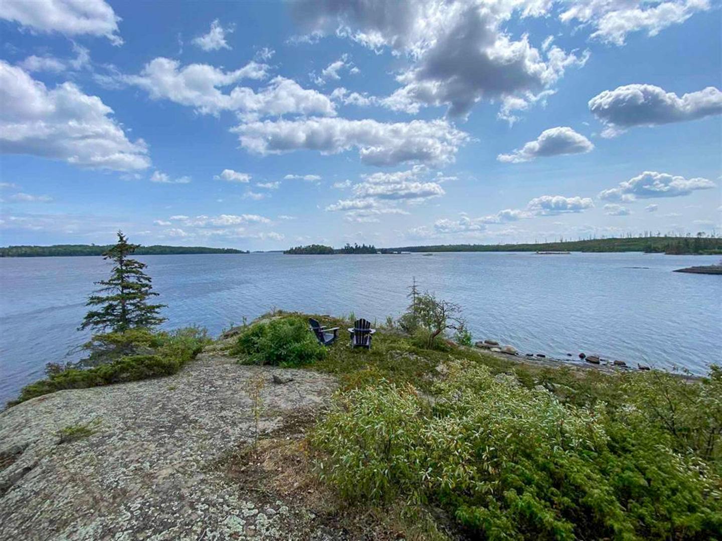 Private Island Lake of the Woods – Private island in Northern Ontario, Ontario, Canada