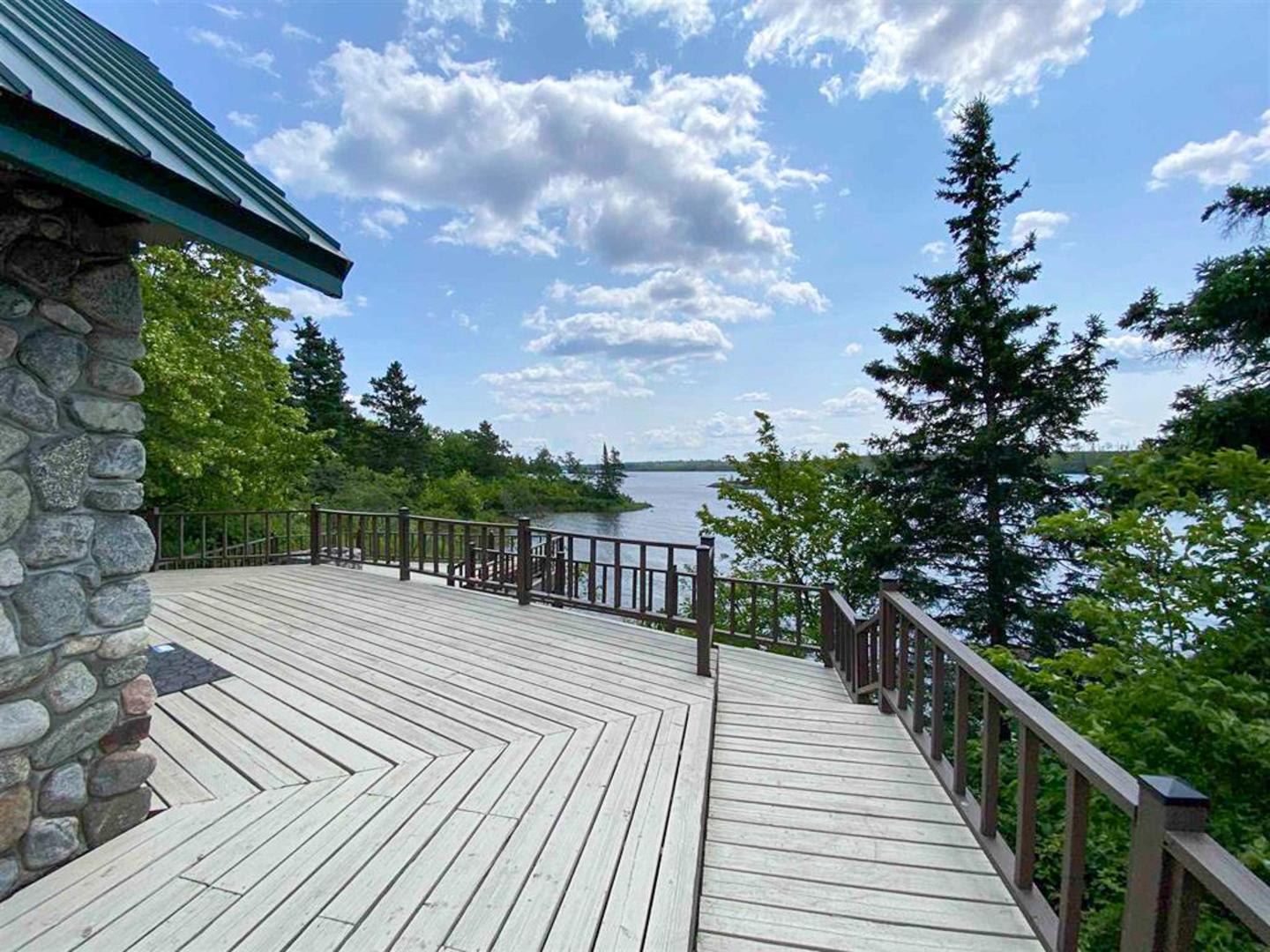 Private Island Lake of the Woods – Private island in Northern Ontario, Ontario, Canada