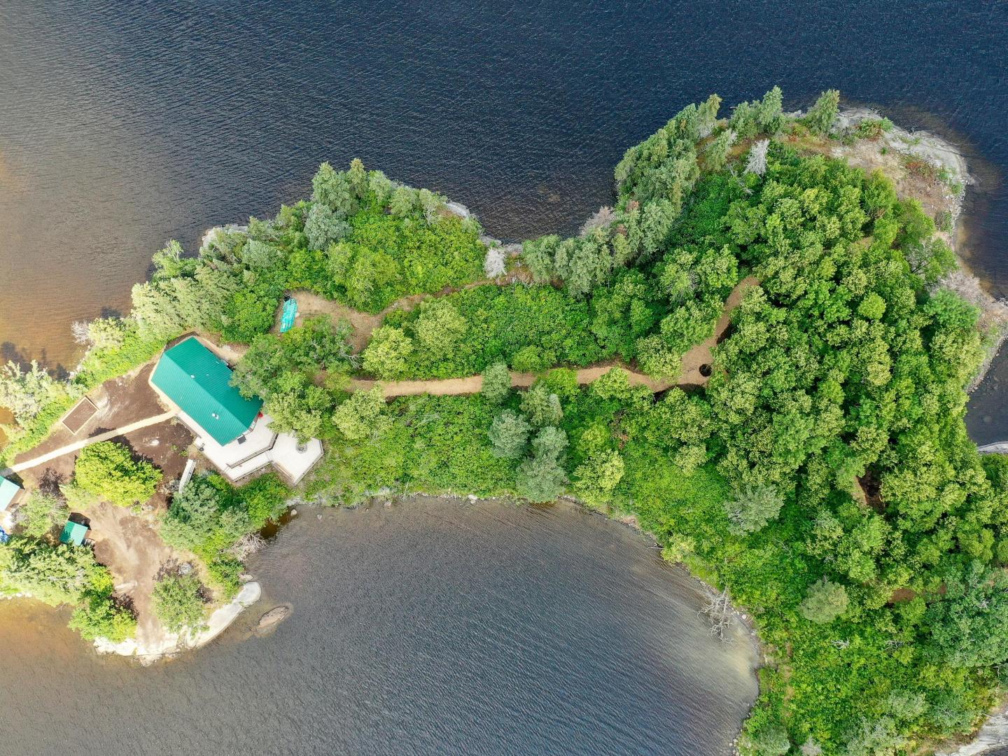 Private Island Lake of the Woods – Private island in Northern Ontario, Ontario, Canada