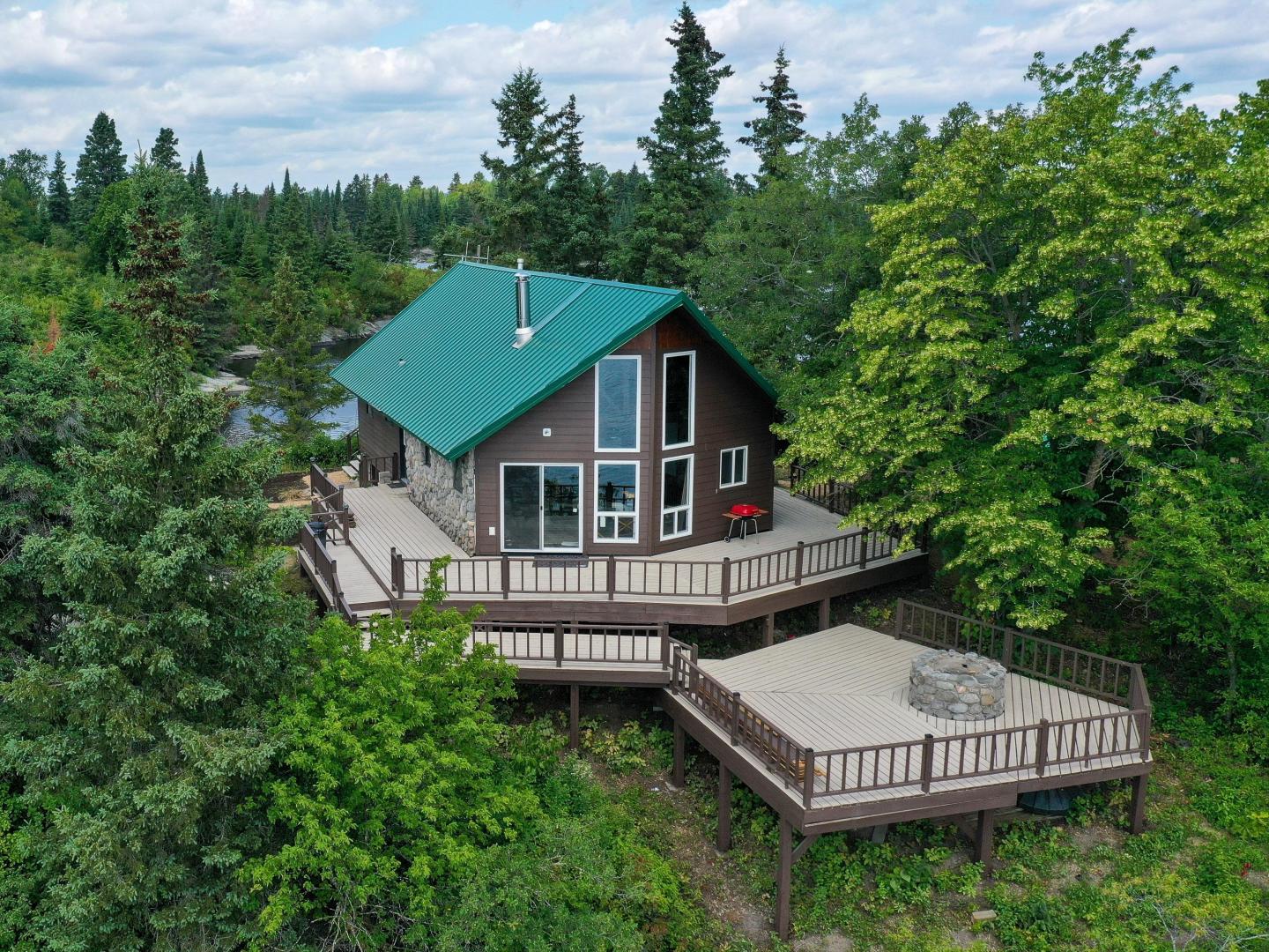 Private Island Lake of the Woods – Private island in Northern Ontario, Ontario, Canada