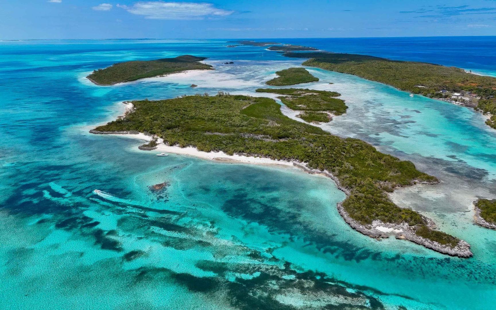 Sand Dollar Cay – Private island in The Berry Islands, Bahamas, Caribbean