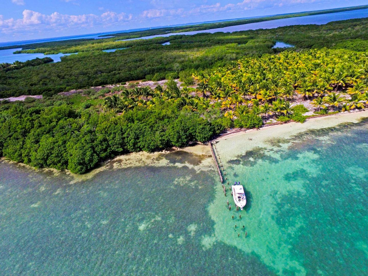Turtle Caye – Private island in Belize, Central America
