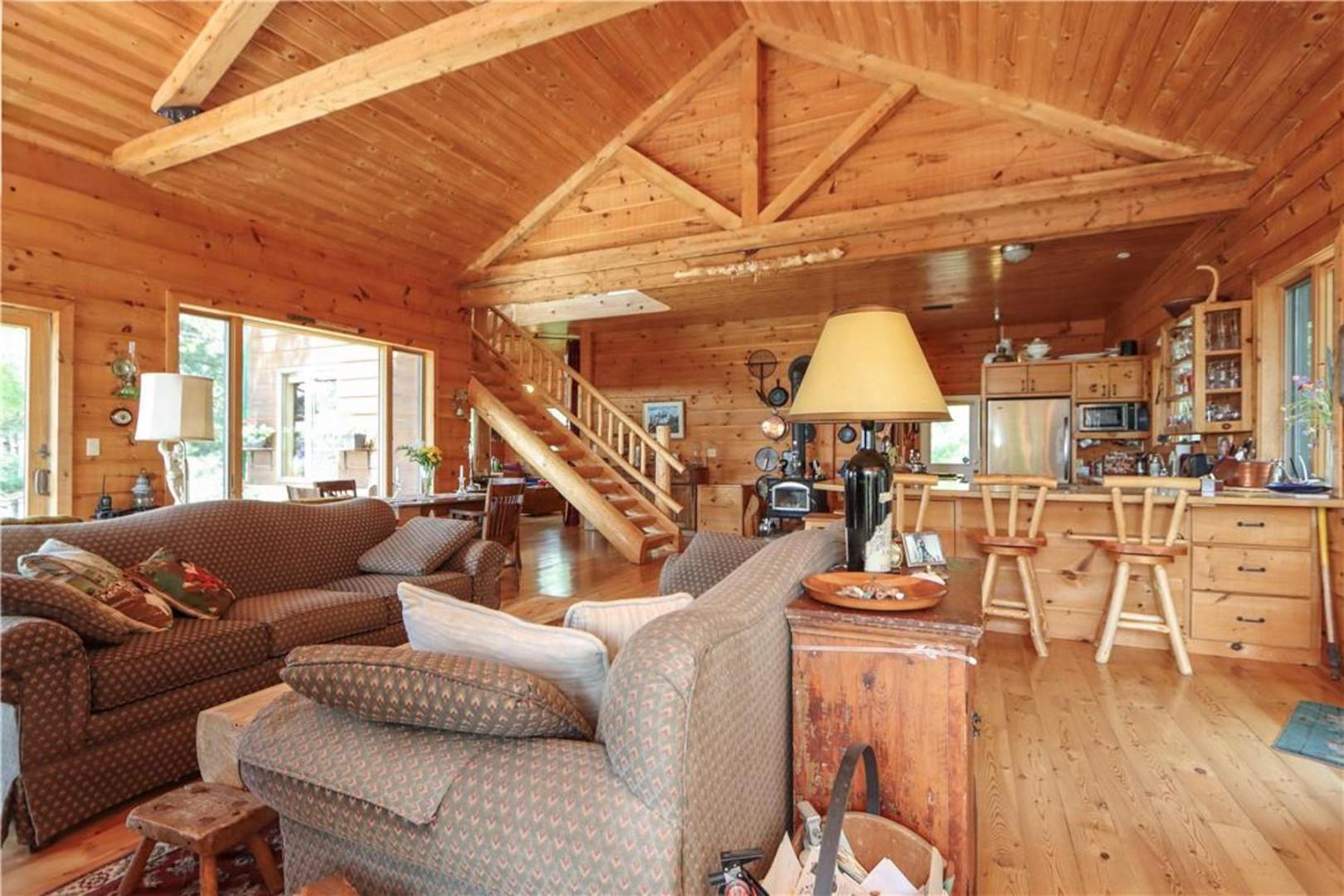 Brewerton Island – Private island in Ontario, Canada