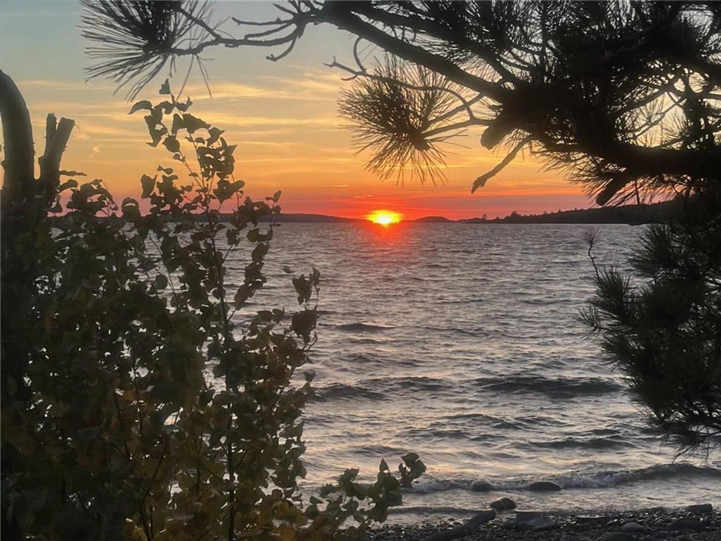 Brewerton Island – Private island in Ontario, Canada