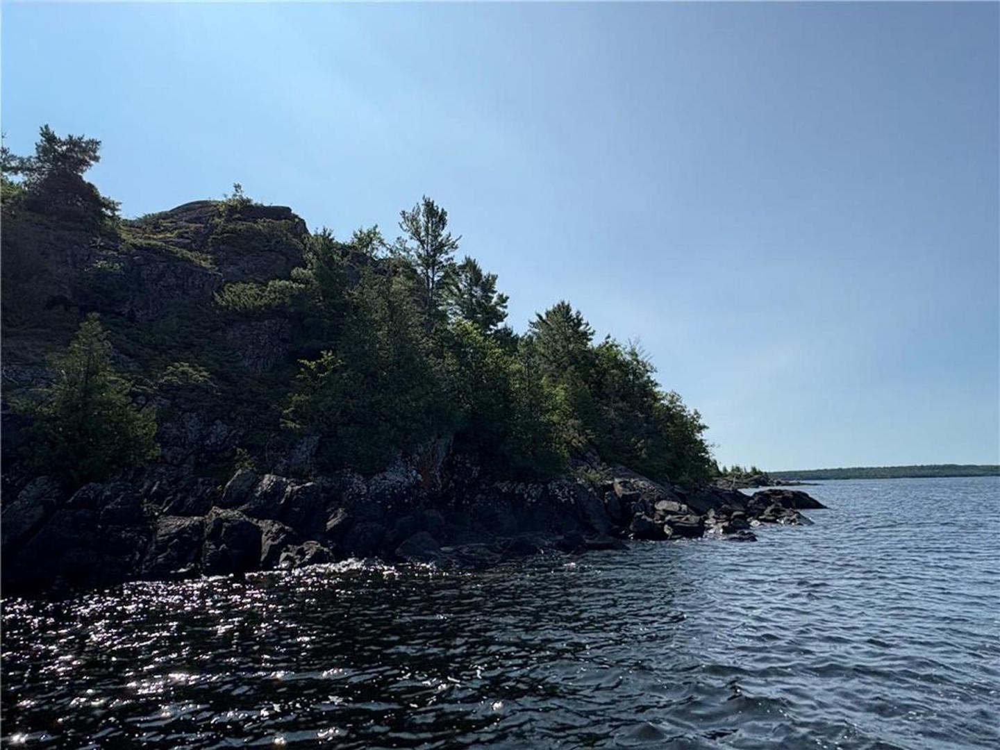 Brewerton Island – Private island in Ontario, Canada