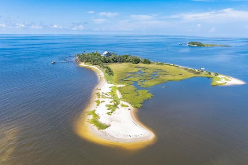 Cotton Island – Private island in Florida, United States