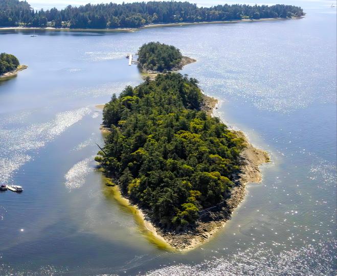 Dunsmuir Island – Private island in British Columbia, Canada