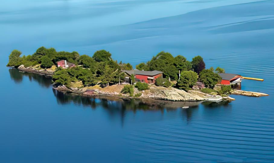 Whiskey Island Lodge – Private island in New York, United States