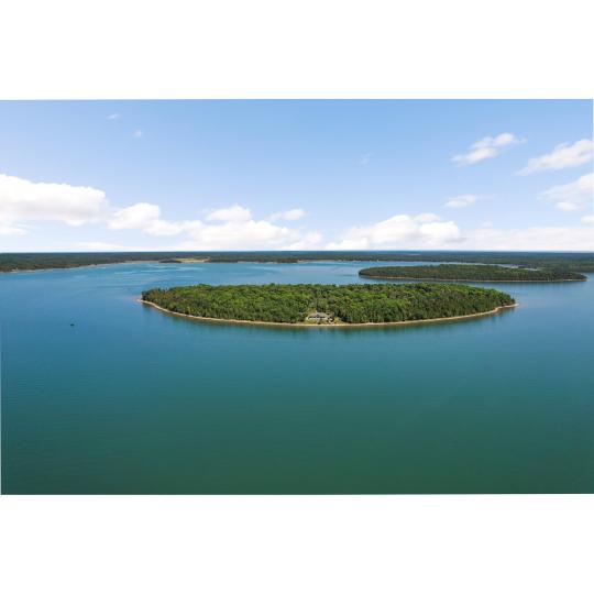 Peck Island – Private island in Michigan, United States