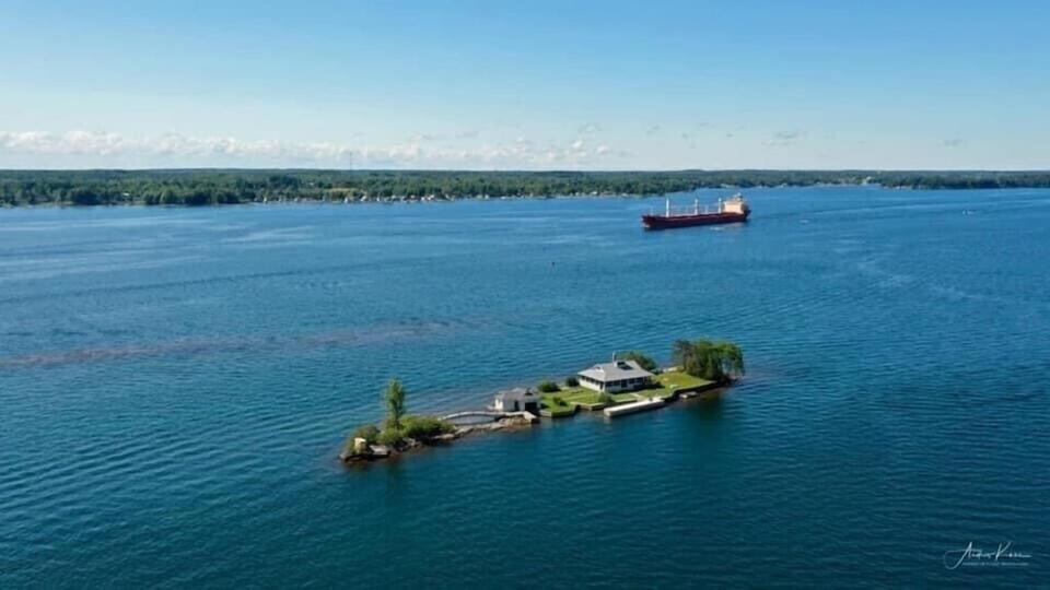 Twin Island – Private island in New York, United States
